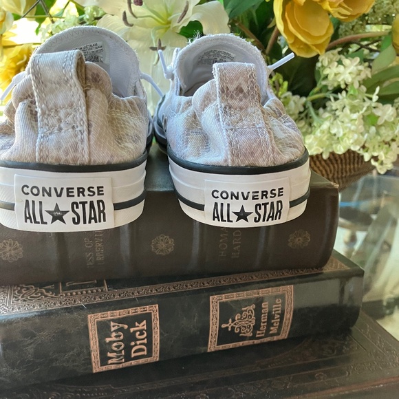 Converse Shoreline Beige/Grey Snakeskin - Size 9 - Picture 9 of 10